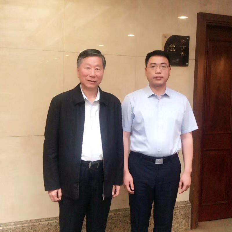 全国政协常委、经济委员会主任,中国银监会原主席-尚福林同志率领全国政协调研 实体经济,永尚科技作为江苏企业代表参与会谈 全国政协常委、经济委员会主任,中国银监会原主席-尚福林同志率领全国政协调研 实体经济,永尚科技作为江苏企业代表参与会谈
